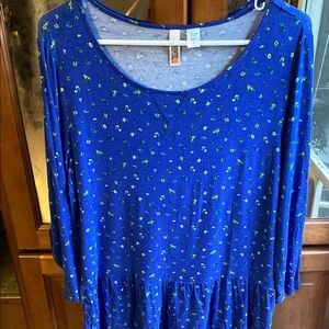 Route 66 Blue Ditzy Print Floral Size XL Top with Ruffle Hem NWOT Tunic Fall